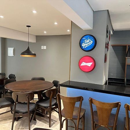 Vista Para Mar!!! Lazer Completo A Poucos Passos Da Praia Гуаружа Екстериор снимка