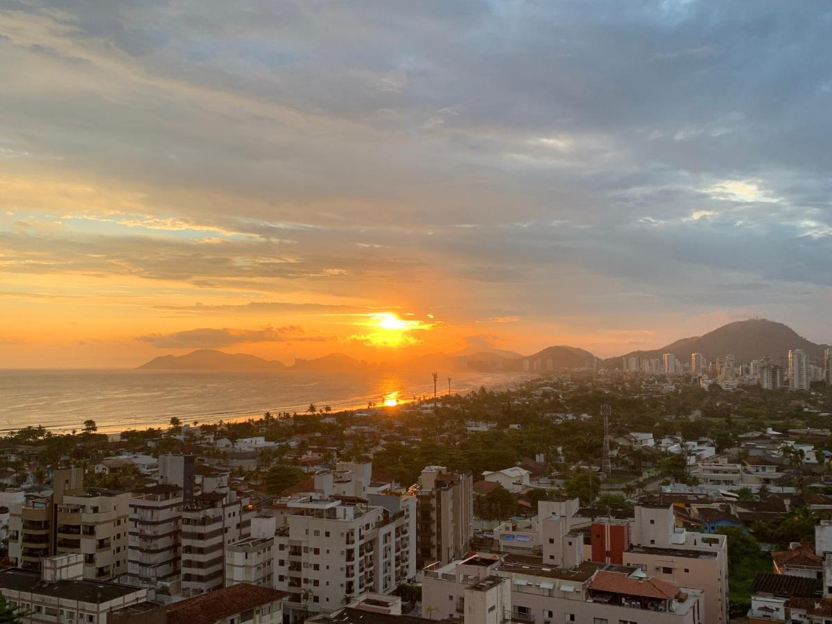 Vista Para Mar!!! Lazer Completo A Poucos Passos Da Praia Гуаружа Екстериор снимка
