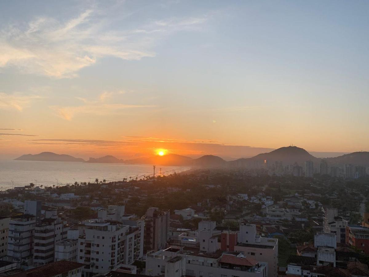Vista Para Mar!!! Lazer Completo A Poucos Passos Da Praia Гуаружа Екстериор снимка